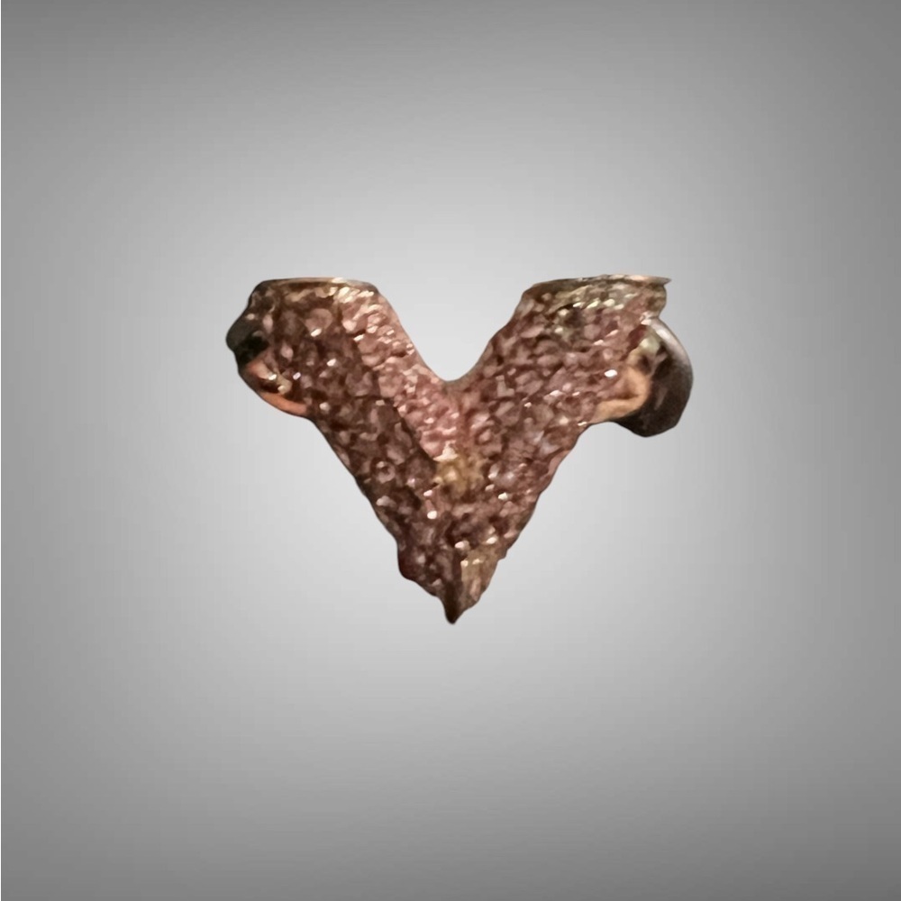 Louis Vuitton Pink Rhinestone V Ring